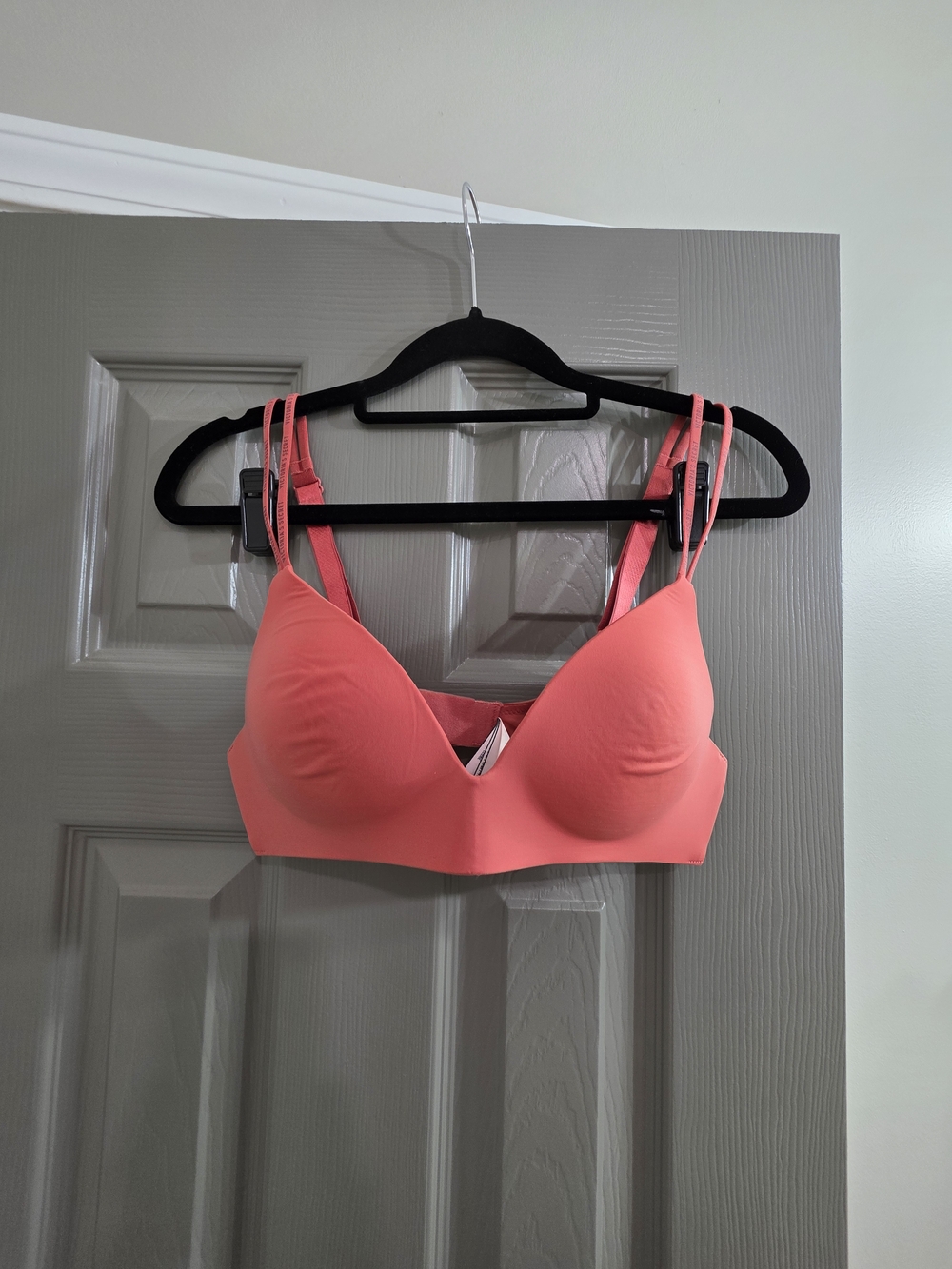 Victoria's Secret Coral Pink Padded Seamless Bra